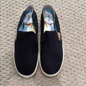 OluKai Black Loafers Slip-On Shoes with Minimalist Design